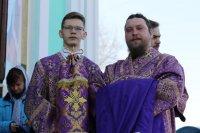 11-Божественная Литургия в Неделю Крестопоклонную в Воскресенском кафедральном соборе города Семипалатинска