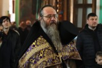 16-Божественная Литургия в Неделю Крестопоклонную в Воскресенском кафедральном соборе города Семипалатинска