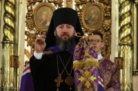 17-Божественная Литургия в Неделю Крестопоклонную в Воскресенском кафедральном соборе города Семипалатинска