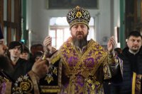 22-Божественная Литургия в Неделю Крестопоклонную в Воскресенском кафедральном соборе города Семипалатинска