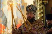 33-Божественная Литургия в Неделю Крестопоклонную в Воскресенском кафедральном соборе города Семипалатинска