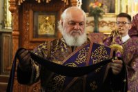41-Божественная Литургия в Неделю Крестопоклонную в Воскресенском кафедральном соборе города Семипалатинска