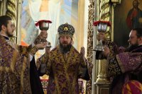53-Божественная Литургия в Неделю Крестопоклонную в Воскресенском кафедральном соборе города Семипалатинска