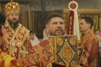 15-Литургия пасхальным чином в Богородице-Рождественском храме города Усть-Каменогорска