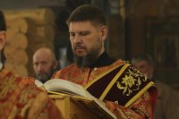 21-Литургия пасхальным чином в Богородице-Рождественском храме города Усть-Каменогорска