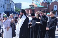 12-На сороковой день упокоения архимандрита Спиридона (Теплухина) в Свято-Троицком храме города Усть-Каменогорска состоялись заупокойные богослужения
