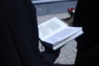 13-На сороковой день упокоения архимандрита Спиридона (Теплухина) в Свято-Троицком храме города Усть-Каменогорска состоялись заупокойные богослужения