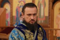 40-Епископ Амфилохий совершил Божественную Литургию в Неделю 24-ю по Пятидесятнице