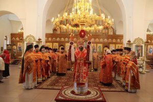 Соборное служение Божественной Литургии в Андреевском кафедральном соборе