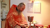 2-В Неделю о слепом Преосвященнейший епископ Амфилохий совершил Божественную Литургию в Андреевском кафедральном соборе Усть-Каменогорска
