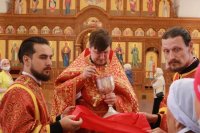 41-В Неделю о слепом Преосвященнейший епископ Амфилохий совершил Божественную Литургию в Андреевском кафедральном соборе Усть-Каменогорска