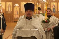 6-Православные христиане  Усть-Каменогорска молитвенно встретили праздник Рождества Христова
