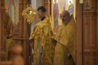 28-Божественная Литургия в Неделю по 35-ю по Пятидесятнице в главном храме Рудного Алтая