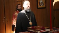 3-В день Антипасхи епископ Амфилохий совершил Божественную Литургию в Андреевском кафедральном соборе