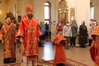 8-В день Антипасхи епископ Амфилохий совершил Божественную Литургию в Андреевском кафедральном соборе