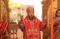 37-В день Антипасхи епископ Амфилохий совершил Божественную Литургию в Андреевском кафедральном соборе