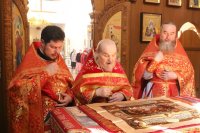 38-В день Антипасхи епископ Амфилохий совершил Божественную Литургию в Андреевском кафедральном соборе