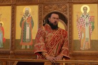 53-В день Антипасхи епископ Амфилохий совершил Божественную Литургию в Андреевском кафедральном соборе