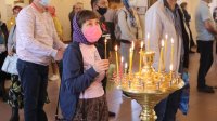 65-В день Антипасхи епископ Амфилохий совершил Божественную Литургию в Андреевском кафедральном соборе