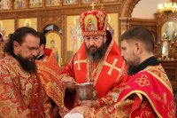 78-В день Антипасхи епископ Амфилохий совершил Божественную Литургию в Андреевском кафедральном соборе