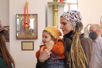 79-В день Антипасхи епископ Амфилохий совершил Божественную Литургию в Андреевском кафедральном соборе