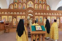 25-В воскресный день Преосвященнейший епископ Амфилохий совершил Божественную Литургию святителя Иоанна Златоуста