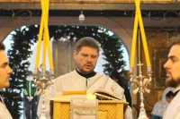 2-Божественная Литургия архиерейским чином в Богородице-Рождественском храме города Усть-Каменогорска