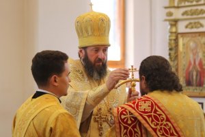 Всенощное бдение в канун праздника святых первоверховных апостолов Петра и Павла