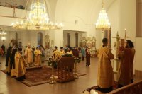 16-Праздничное вечернее богослужение в Андреевском кафедральном соборе