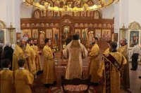 67-В Андреевском кафедральном соборе молитвенно почтили престольный праздник