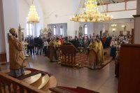 76-В Андреевском кафедральном соборе молитвенно почтили престольный праздник