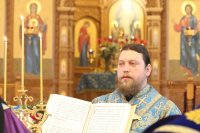 8-Служение епископа Амфилохия в канун праздника Сретения Господня