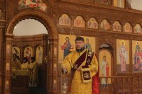 25-Преосвященнейший епископ Амфилохий совершил Божественную Литургию в главном храме Восточного Казахстана