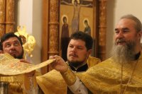 38-Преосвященнейший епископ Амфилохий совершил Божественную Литургию в главном храме Восточного Казахстана