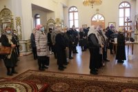 53-Преосвященнейший епископ Амфилохий совершил Божественную Литургию в главном храме Восточного Казахстана