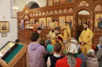 56-Преосвященнейший епископ Амфилохий совершил Божественную Литургию в главном храме Восточного Казахстана