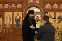62-Преосвященнейший епископ Амфилохий совершил Божественную Литургию в главном храме Восточного Казахстана