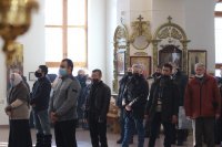35-Божественная Литургия в главном храме Рудного Алтая в день Сретения Господня