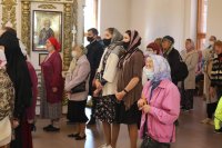 31-Божественная Литургия в Неделю жён-мироносиц