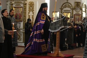 Епископ Амфилохий совершил чтение третьей части Великого покаянного канона преподобного Андрея Критского