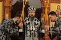 23-В кафедральном соборе Восточного Казахстана совершена первая Литургия Преждеосвященных Даров