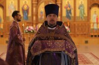 2-Служение епископа Амфилохия в Неделю 5-ю Святой Четыредесятницы