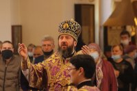 18-Служение епископа Амфилохия в Неделю 5-ю Святой Четыредесятницы