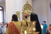 7-В день памяти преподобного Сергия Радонежского  епископ Амфилохий возглавил Божественную Литургию в Андреевском кафедральном соборе