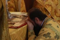 36-В день памяти преподобного Сергия Радонежского  епископ Амфилохий возглавил Божественную Литургию в Андреевском кафедральном соборе
