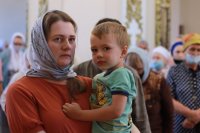49-В день памяти преподобного Сергия Радонежского  епископ Амфилохий возглавил Божественную Литургию в Андреевском кафедральном соборе