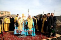 10-Митрополит Александр и архипастыри Казахстанского Митрополичьего округа приняли участие в освящении закладного камня в основание строительства Преображенского храма в столице Узбекистана 