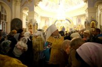 36-В праздник святителя Николая Чудотворца архипастыри Казахстанского и Среднеазиатского Митрополичьих округов совершили Литургию в кафедральном соборе Ташкента
