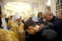 38-В праздник святителя Николая Чудотворца архипастыри Казахстанского и Среднеазиатского Митрополичьих округов совершили Литургию в кафедральном соборе Ташкента