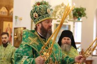 18-«Приидите, людие, Триипостасному Божеству поклонимся, Сыну во Отце, со Святым Духом...». День Святой Троицы в Усть-Каменогорске.